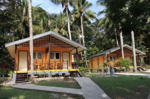 Gallery image of Nirwana Beach Club in Lagoi