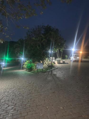 Φωτογραφία από το άλμπουμ του Hotel Pousada Flat Royal Suíte Stander 2 camas box σε Itapecerica