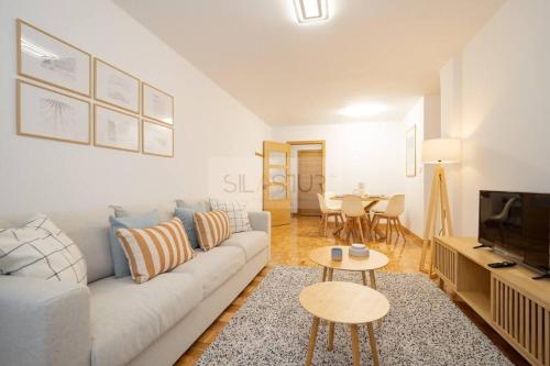 Juan Escalante By Silastur