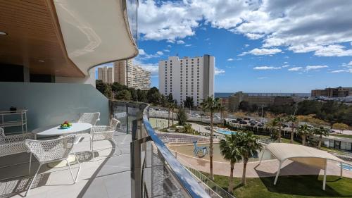 SUNSET WAVES magic apartments