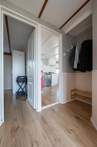 Katil atau katil-katil dalam bilik di Bicycle Storage - Close to Efteling & Safaripark Beekse Bergen & Parking!