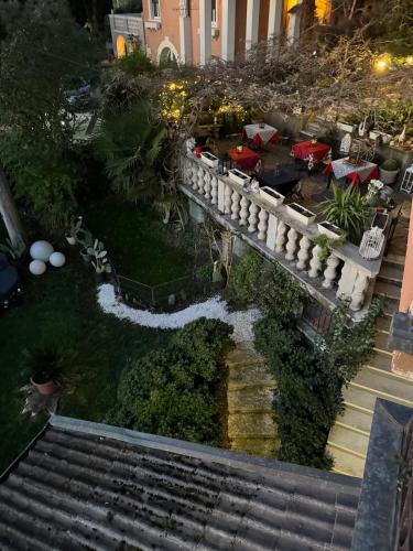 an aerial view of a model of a train yard at Residenza Ca' degli Enzi in Verona