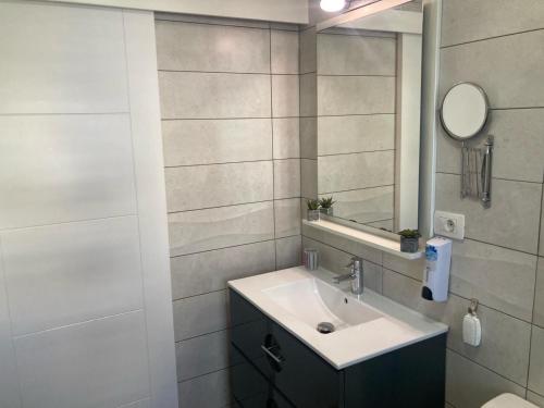 Kúpeľňa v ubytovaní Apartamento Jumilla Vista Mar 35