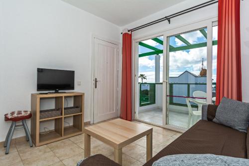 Guasimeta Duplex - Pool & Balcony