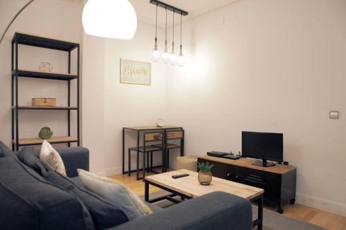 Cozy 2 bedrooms apartment in Chamberi (A.M)