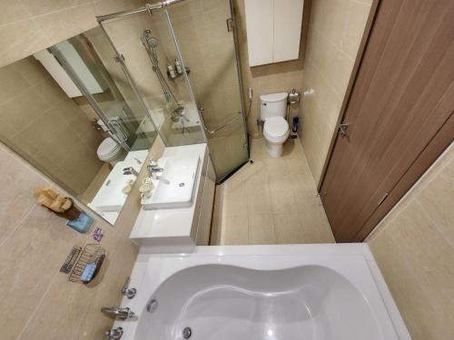 Bilik mandi di Vinhomes Skylake