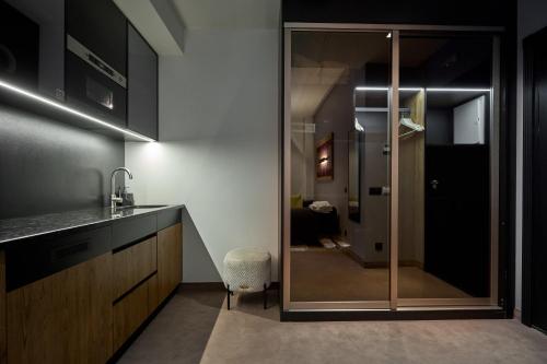 Una cocina o cocineta en Twins Hotel & Spa