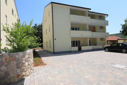 Apartments Saramandic