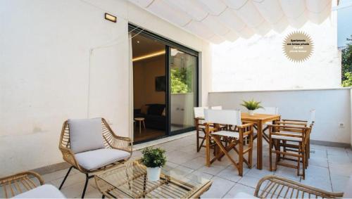Posezení v ubytování San Martín Suites Apartments