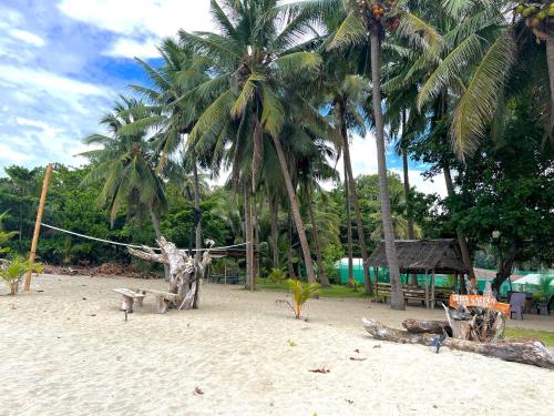 Naturlandskabet i nærheden af resortet