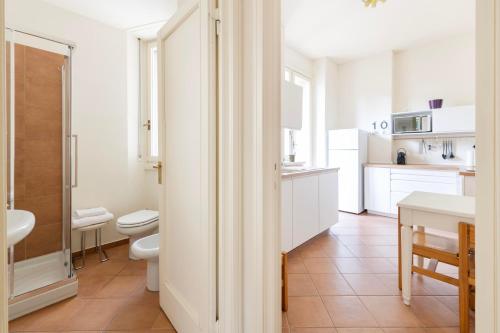 Classy Heritage Home, Milan City Center, 7 guests, By HouseinMilano