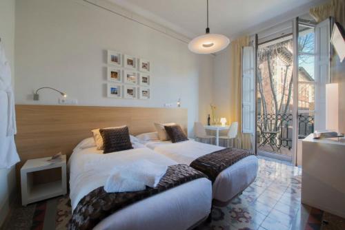 The Collection Barcelona - Paseo de Gracia Catalan 4BD with private Terrace