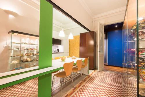 The Collection Barcelona - Paseo de Gracia Catalan 4BD with private Terrace