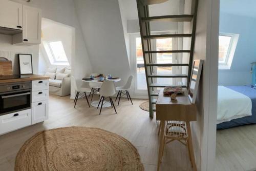 L'Appart 502, appartement familial et sa vue mer.