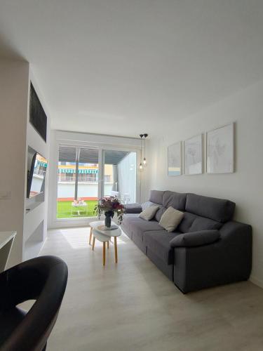 Casa Mallen, con amplia terraza, en el barrio de Nervión