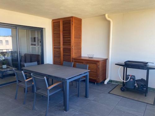 Photo de la galerie de l'établissement T2 vue mer domaine du Frasso, à Grosseto-Prugna