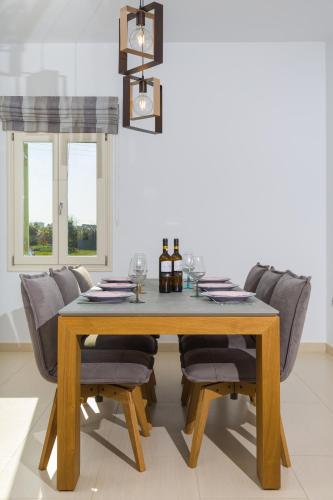 Φωτογραφία από το άλμπουμ του GREEN IN BLUE RESIDENCE LOGARAS στο Πίσω Λιβάδι