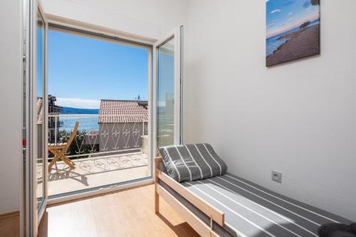 Sunshine Suites