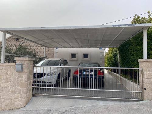 Φωτογραφία από το άλμπουμ του Villa Lilin San σε Donji Humac