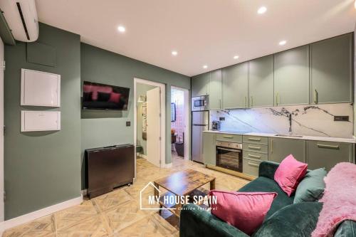 MyHouseSpain - Moderno piso junto a Gran Vía