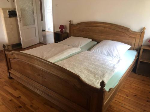 En eller flere senge i et værelse på Ferienwohnung Linda1