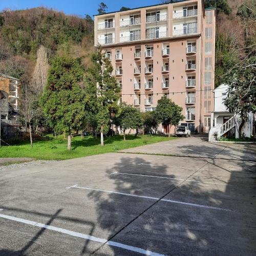 Fotografie z fotogalerie ubytování Hotel Kvariati Nugo v destinaci Kvariati