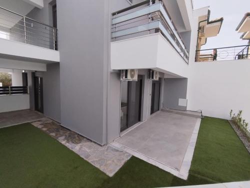 Renata Holiday Apartment Nikiti