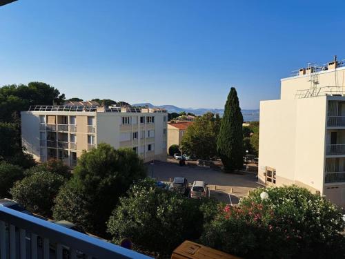 T4 65 m2, 3 chambres à Giens proche village