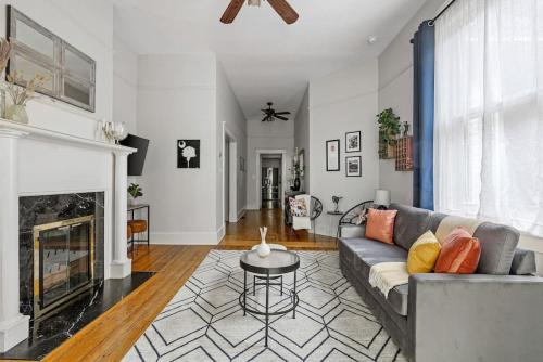 Fotografie z fotogalerie ubytování 3BR on University Hill v destinaci Columbia