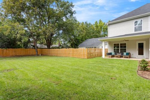 Κήπος έξω από το WeCo Duplex -8 BR- Sleeps 16