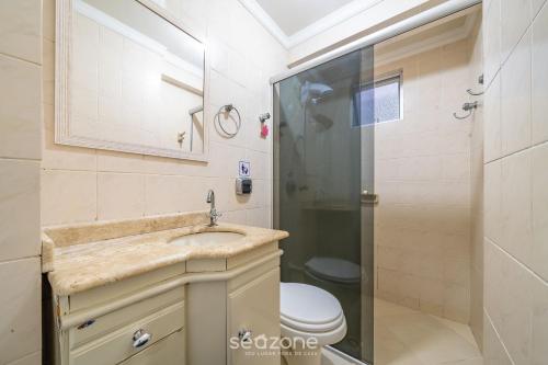 Bilik mandi di Apto c/ 1Q 100m da Praia Central - BC - EDG403