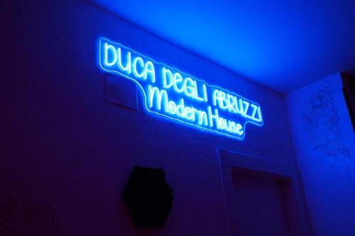 Φωτογραφία από το άλμπουμ του DUCA DEGLI ABRUZZI Modern House LUXURY RELAX - VICINO AEROPORTO - CHECK IN H24 στο Μπρίντιζι