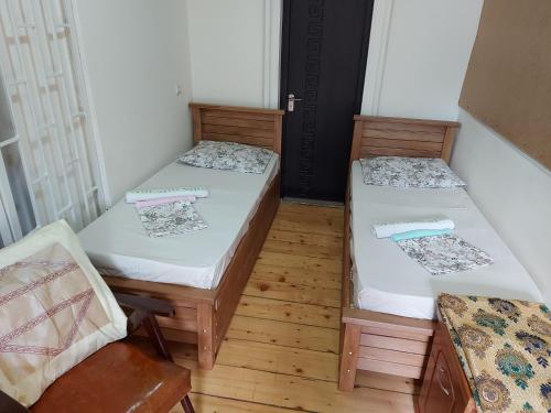 Postel nebo postele na pokoji v ubytování Green space apartment