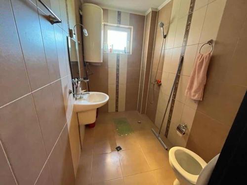 Bilik mandi di Oasis2