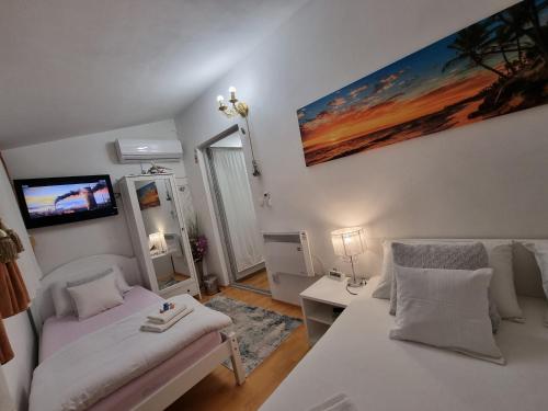 Apartment Golden Sun Mareda Novigrad, Istria, Croatia