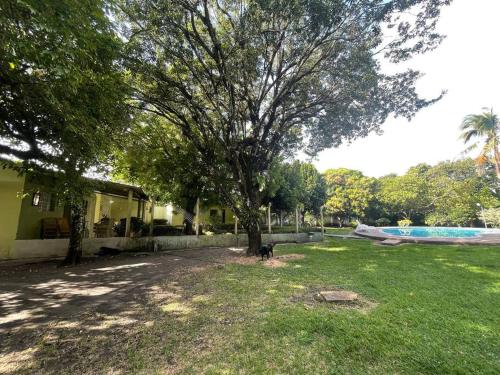 Jardin de l'établissement Casa vacacional con piscina privada