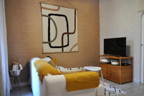 Photo de la galerie de l'établissement Beautiful apt near Notre-Dame-du-Mont, à Marseille