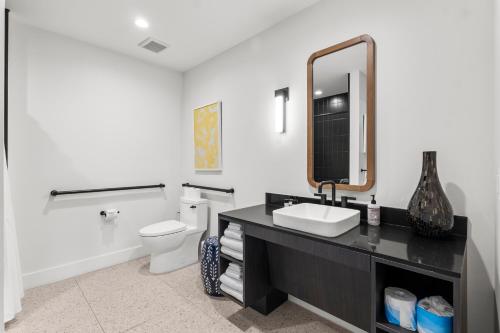 Koupelna v ubytování Austin Condo Hotel