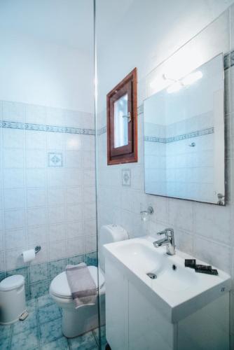 Bilik mandi di HORIZON Skyrian house