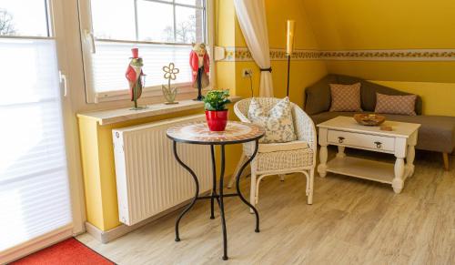 Ruang duduk di Sonnenhof Damnatz -Hotel garni-