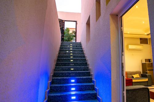 Gallery image of Cozy 2 Bedrooms with 1 Bathroom in Umm al ‘Amad