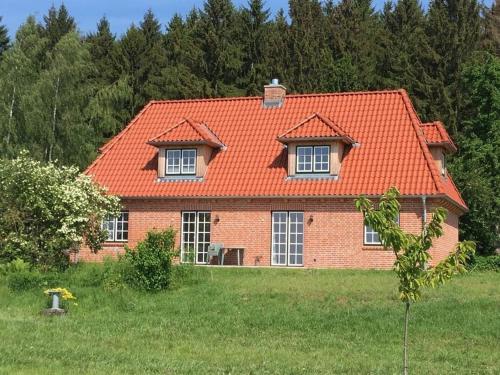 صورة لـ Holiday Home in Nature with Sauna في Wensin