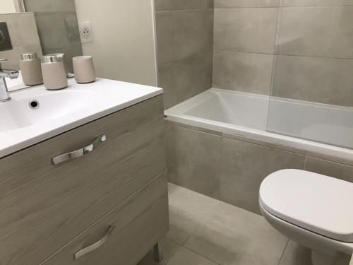 Le Lion dor 2- appartement- 4pers - centre statio