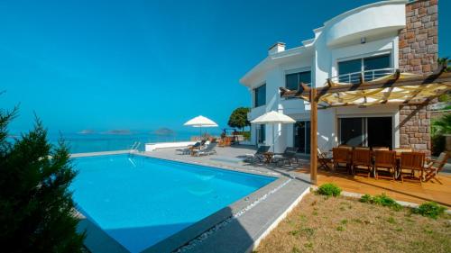 Afbeelding uit fotogalerij van Villa Valentino1 in Karabağ