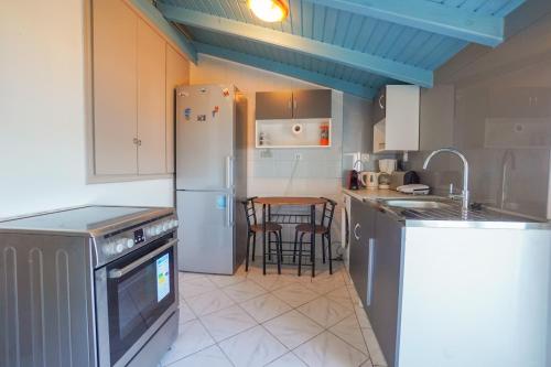 Anemomilos Sea View Penthouse