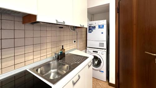 Int 4 - Suite Edoardo by Residence San Luca photo 23