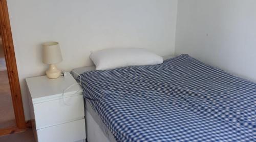 Postel nebo postele na pokoji v ubytování 405 Tigh Bhrendain Renvyle