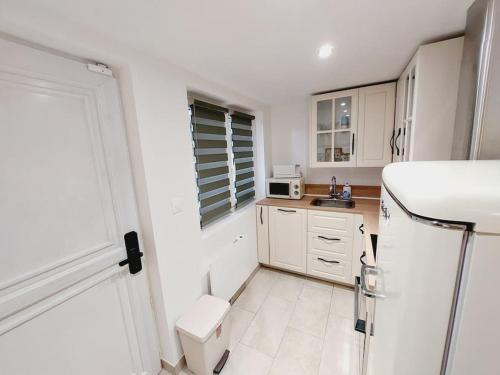 Photo de la galerie de l'établissement Suite unique proche aéroport d'Orly, à Paray-Vieille-Poste