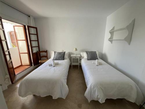 Estepona - Playa - Villa en urbanización privada cerca del mar Da5