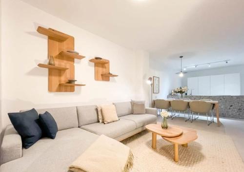 Maestranza Exclusive Townhouse close to Puerto Banus with BBQ Pool